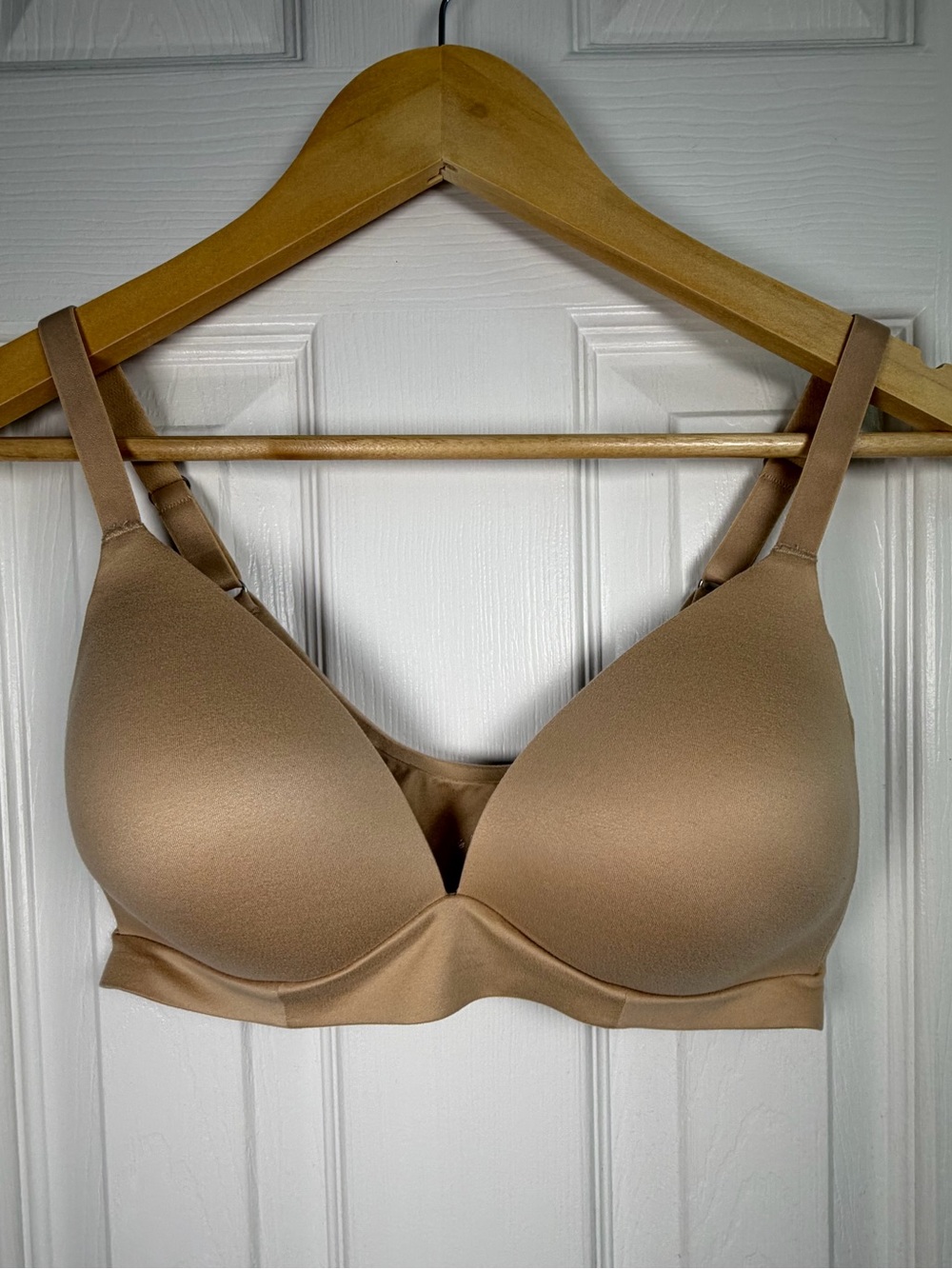 Aerie Sunnie Wireless T-Shirt Bra 34D Nude Light Brown Seamless Pull-On Comfort